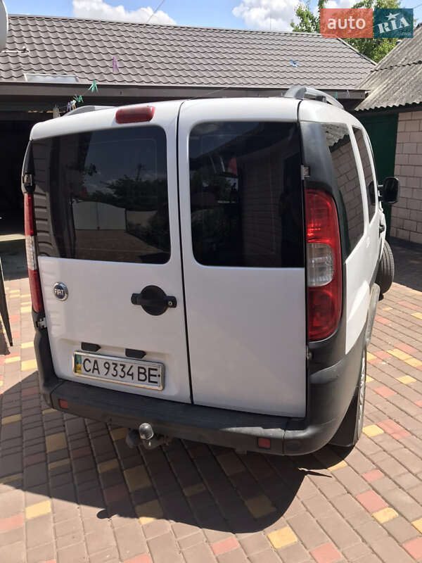 Универсал Fiat Doblo 2006 в Маньковке