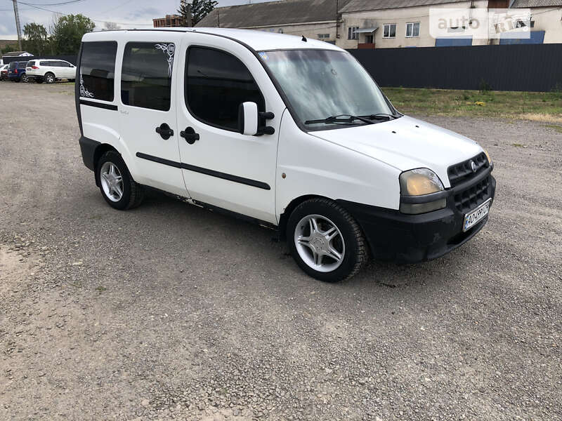 Минивэн Fiat Doblo 2002 в Виноградове