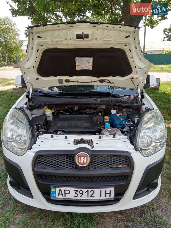 Мінівен Fiat Doblo 2011 в Семенівці фото 18 Мінівен Fiat Doblo 2011 в Семенівці