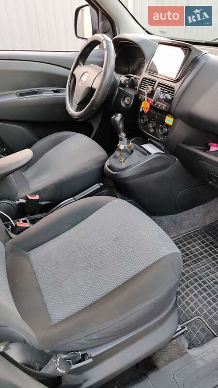 Мінівен Fiat Doblo 2011 в Тернополі