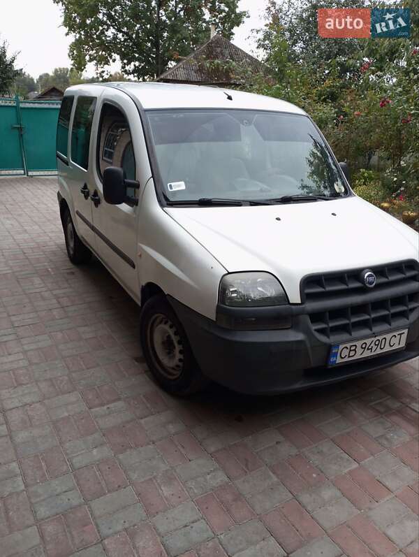 Минивэн Fiat Doblo 2004 в Борзне