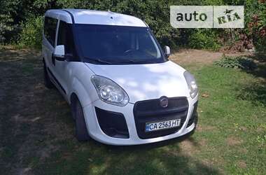 Вантажний фургон Fiat Doblo 2012 в Монастирищеві