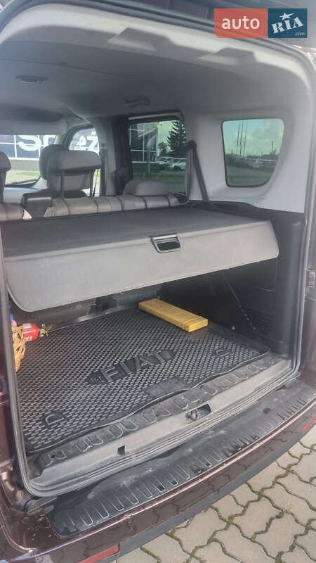 Минивэн Fiat Doblo 2013 в Яворове