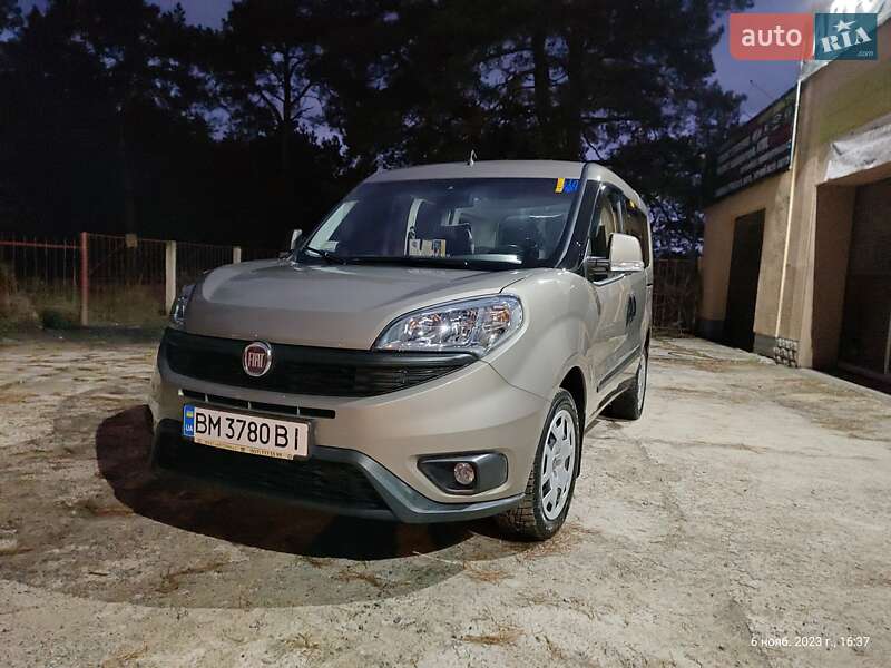 Минивэн Fiat Doblo 2017 в Сумах