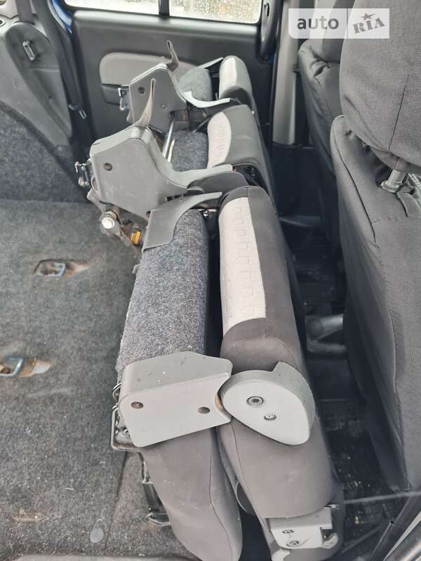 Минивэн Fiat Doblo 2008 в Вараше фото 17 Минивэн Fiat Doblo 2008 в Вараше