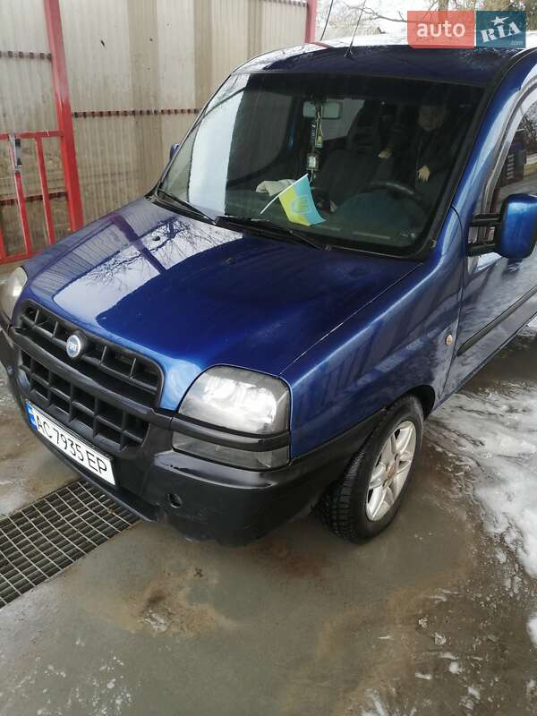 Минивэн Fiat Doblo 2002 в Горохове