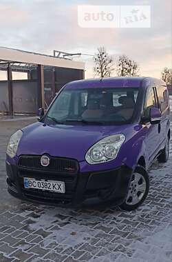 Минивэн Fiat Doblo 2010 в Жовкве