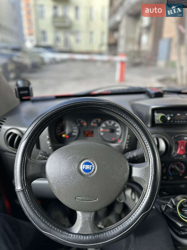 Минивэн Fiat Doblo 2007 в Харькове