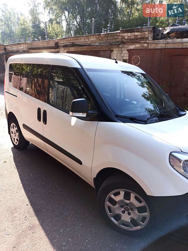 Минивэн Fiat Doblo 2016 в Чернигове фото 10 Минивэн Fiat Doblo 2016 в Чернигове