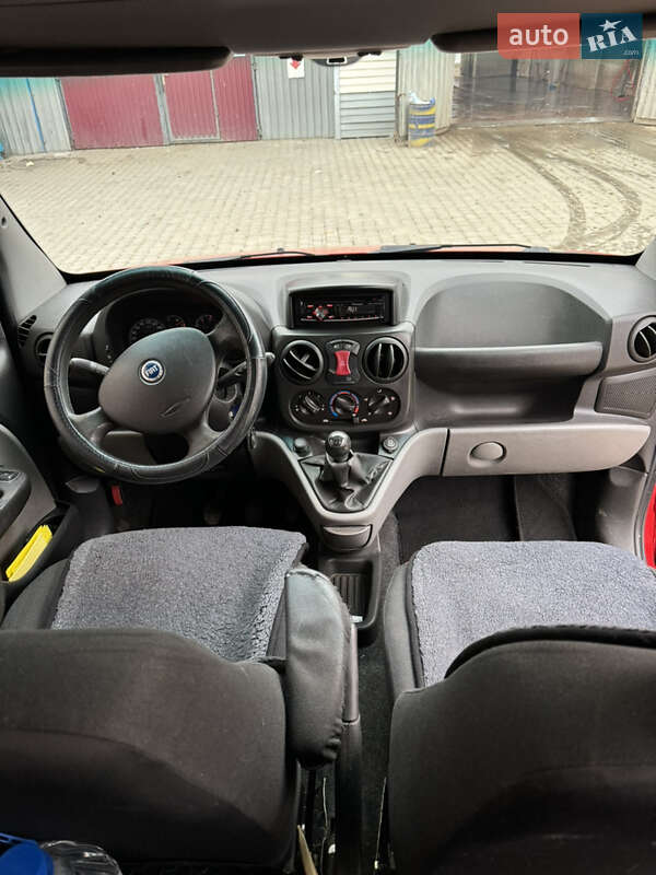 Минивэн Fiat Doblo 2007 в Снятине