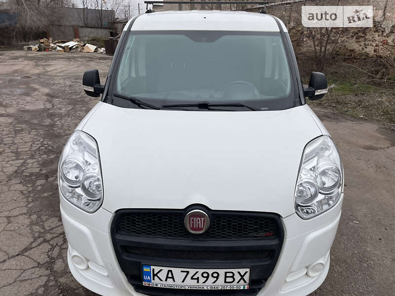 Fiat Doblo 2011