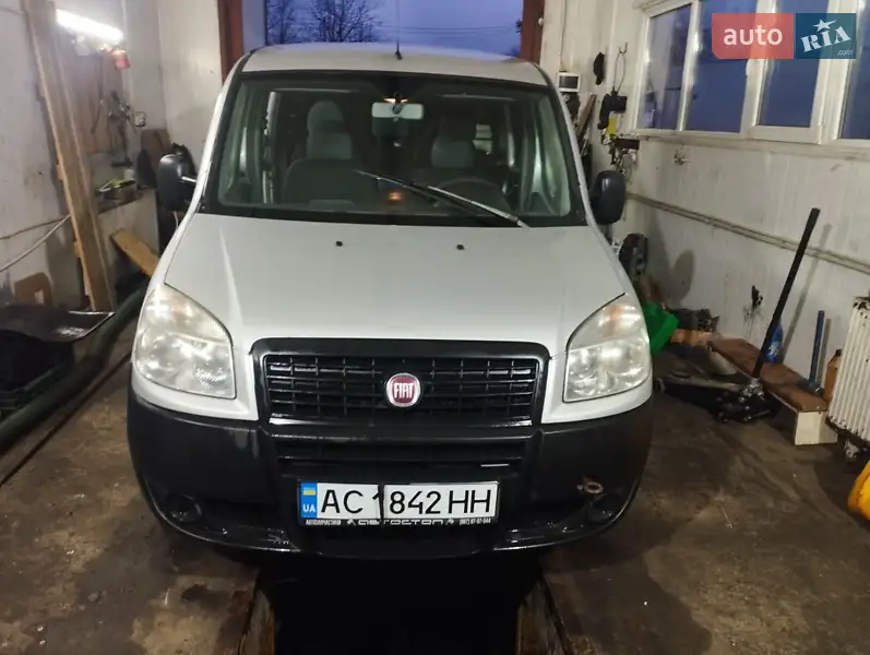 Fiat Doblo 2013