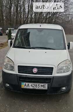 Минивэн Fiat Doblo 2009 в Киеве