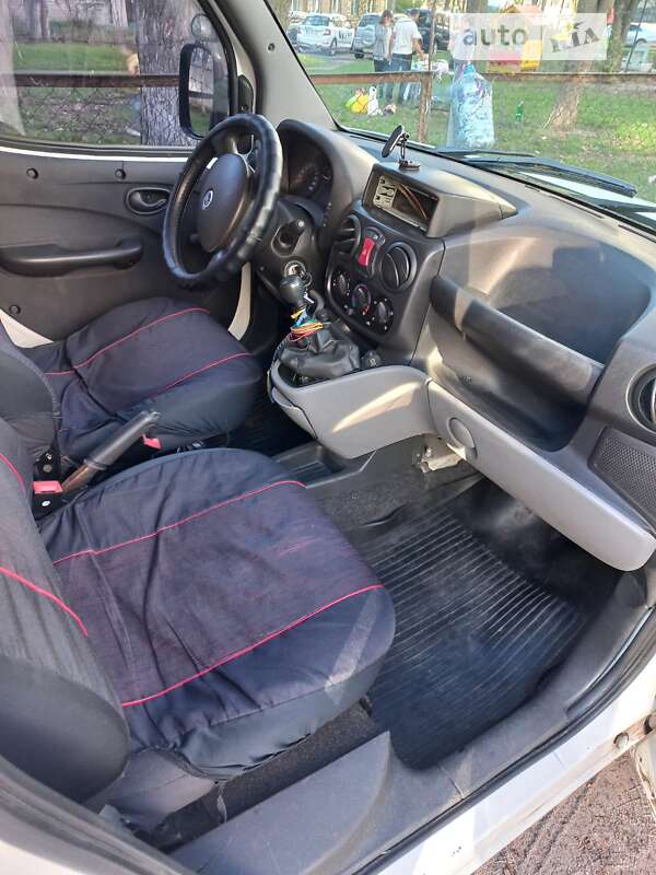 Грузовой фургон Fiat Doblo 2007 в Киеве