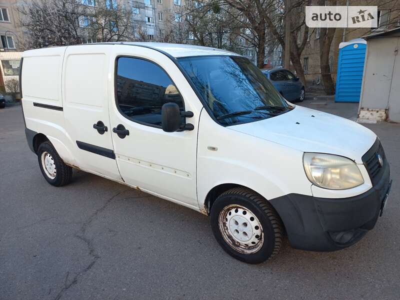 Грузовой фургон Fiat Doblo 2007 в Киеве