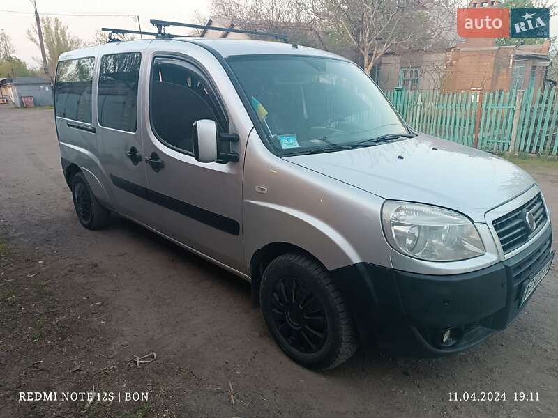 Минивэн Fiat Doblo 2008 в 