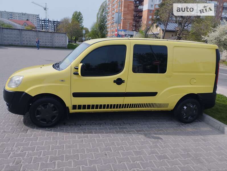 Мінівен Fiat Doblo 2006 в Хмельницькому