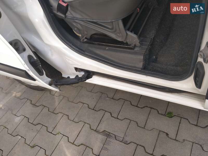 Минивэн Fiat Doblo 2010 в Львове фото 2 Минивэн Fiat Doblo 2010 в Львове