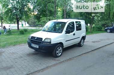 Минивэн Fiat Doblo 2004 в Ровно