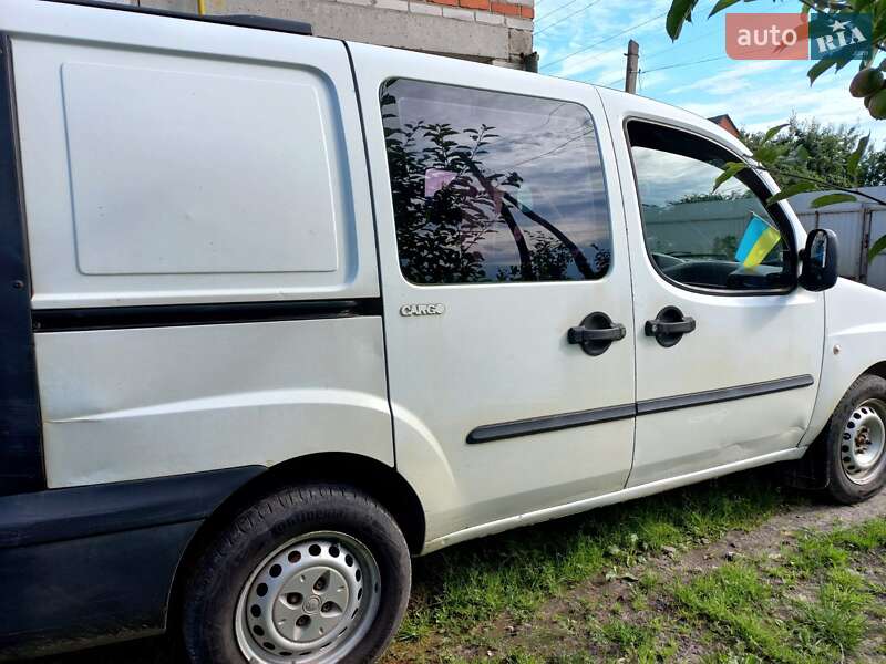 Минивэн Fiat Doblo 2002 в Ратным