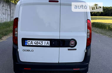 Вантажний фургон Fiat Doblo 2016 в Умані