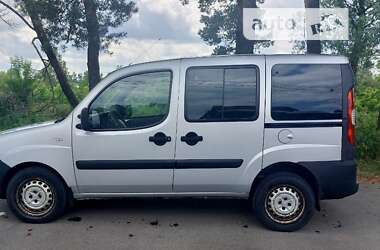 Мінівен Fiat Doblo 2011 в Києві