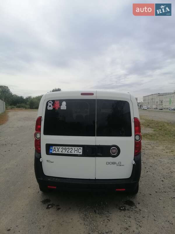 Минивэн Fiat Doblo 2012 в Харькове