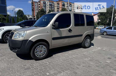 Минивэн Fiat Doblo 2011 в Хмельницком