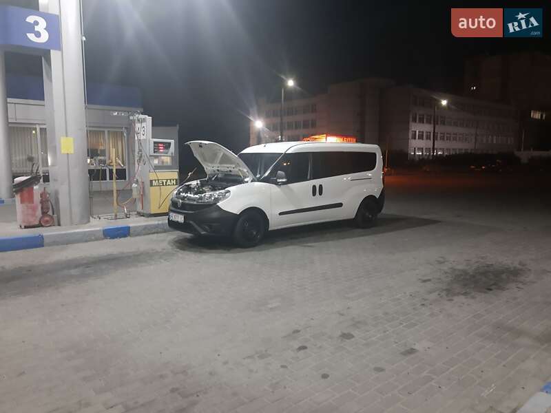 Минивэн Fiat Doblo 2017 в Днепре