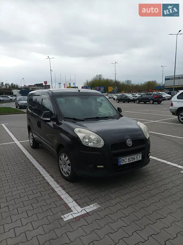 Fiat Doblo 2010
