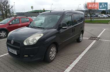 Минивэн Fiat Doblo 2010 в 