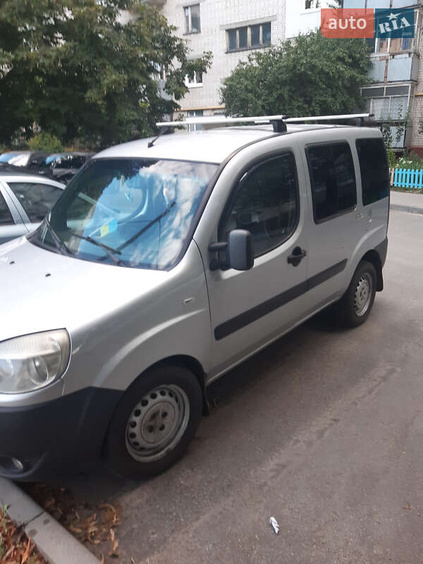 Минивэн Fiat Doblo 2012 в Чернигове
