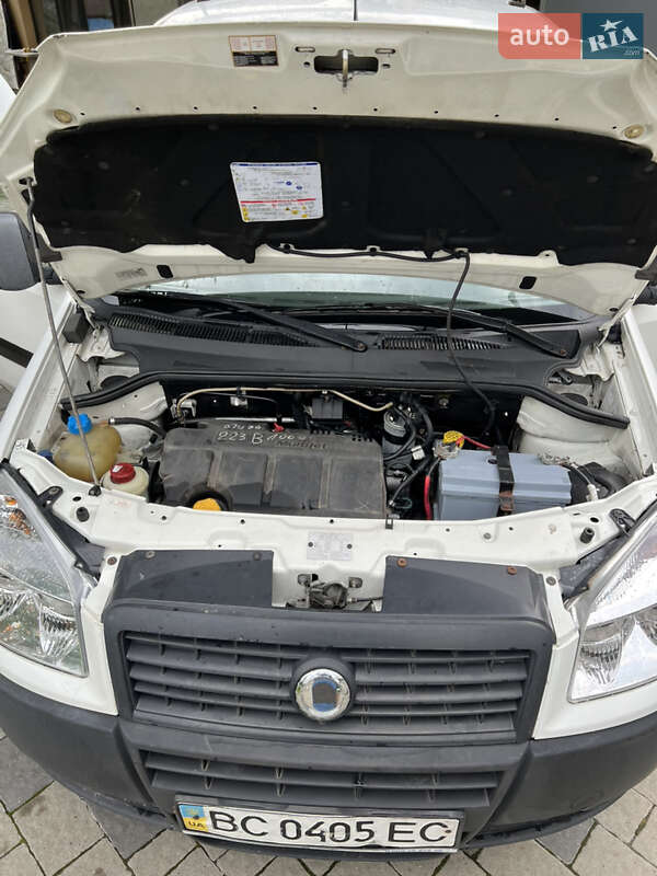 Минивэн Fiat Doblo 2007 в Львове