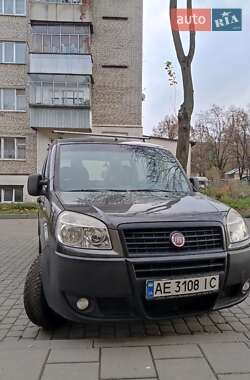 Мінівен Fiat Doblo 2011 в 