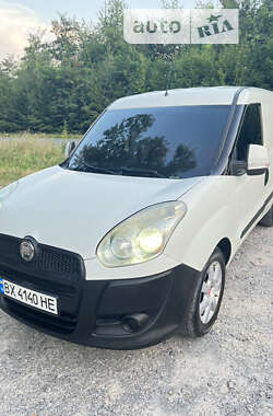 Вантажний фургон Fiat Doblo 2012 в Віньківцях