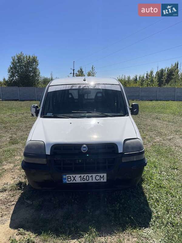 Минивэн Fiat Doblo 2000 в Новой Ушице