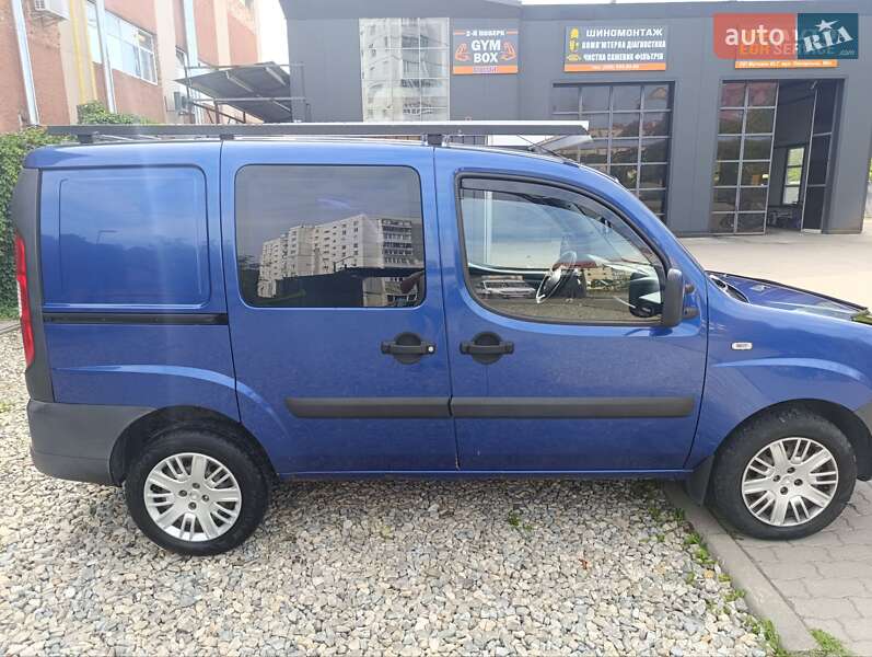 Минивэн Fiat Doblo 2006 в Калуше