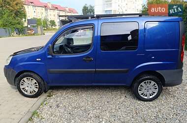 Минивэн Fiat Doblo 2006 в 