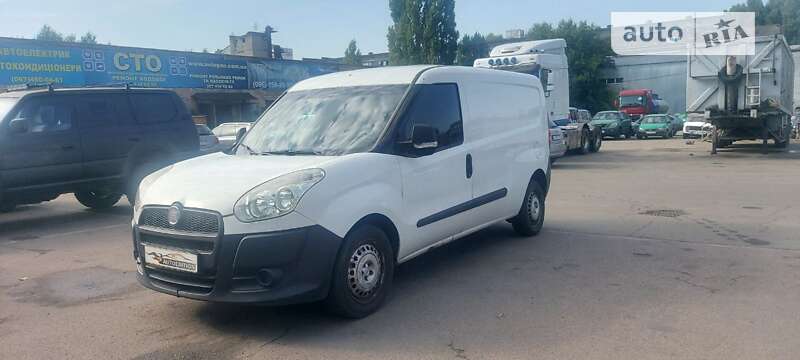 Грузовой фургон Fiat Doblo 2010 в Киеве