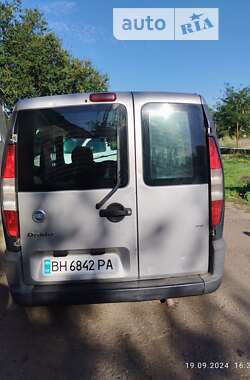 Грузопассажирский фургон Fiat Doblo 2004 в Одессе