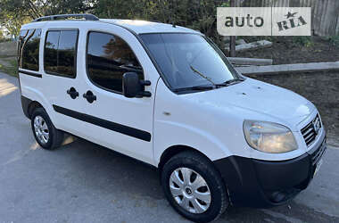 Мінівен Fiat Doblo 2006 в Теофіполі