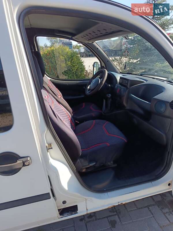 Минивэн Fiat Doblo 2001 в Каменец-Подольском фото 35 Минивэн Fiat Doblo 2001 в Каменец-Подольском