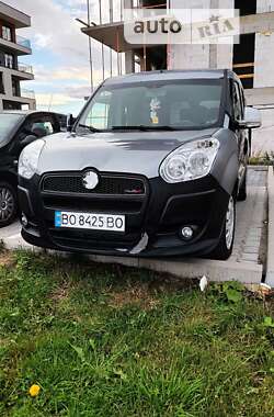 Мінівен Fiat Doblo 2011 в Тернополі