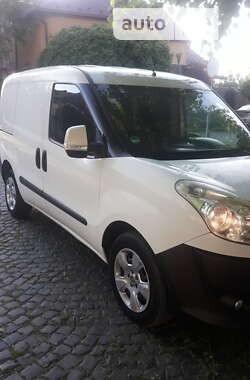 Грузопассажирский фургон Fiat Doblo 2010 в Мукачево