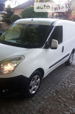 Грузопассажирский фургон Fiat Doblo 2010 в Мукачево