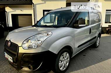 Вантажний фургон Fiat Doblo 2012 в Львові