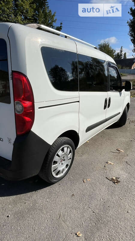 Мінівен Fiat Doblo 2010 в Калинівці