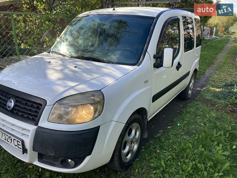 Минивэн Fiat Doblo 2006 в Ивано-Франковске