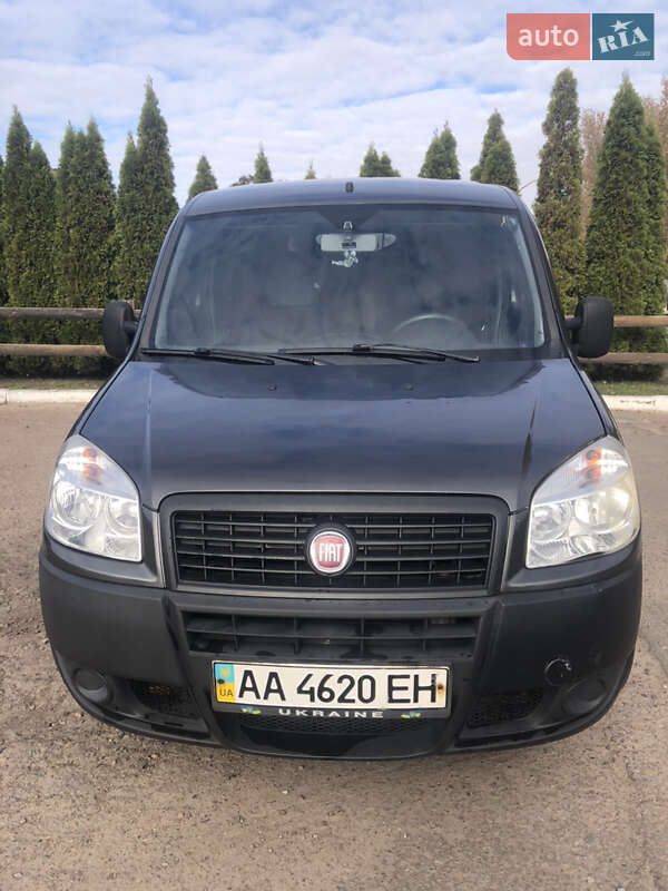 Минивэн Fiat Doblo 2007 в Чернигове