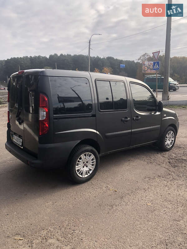 Минивэн Fiat Doblo 2007 в Чернигове